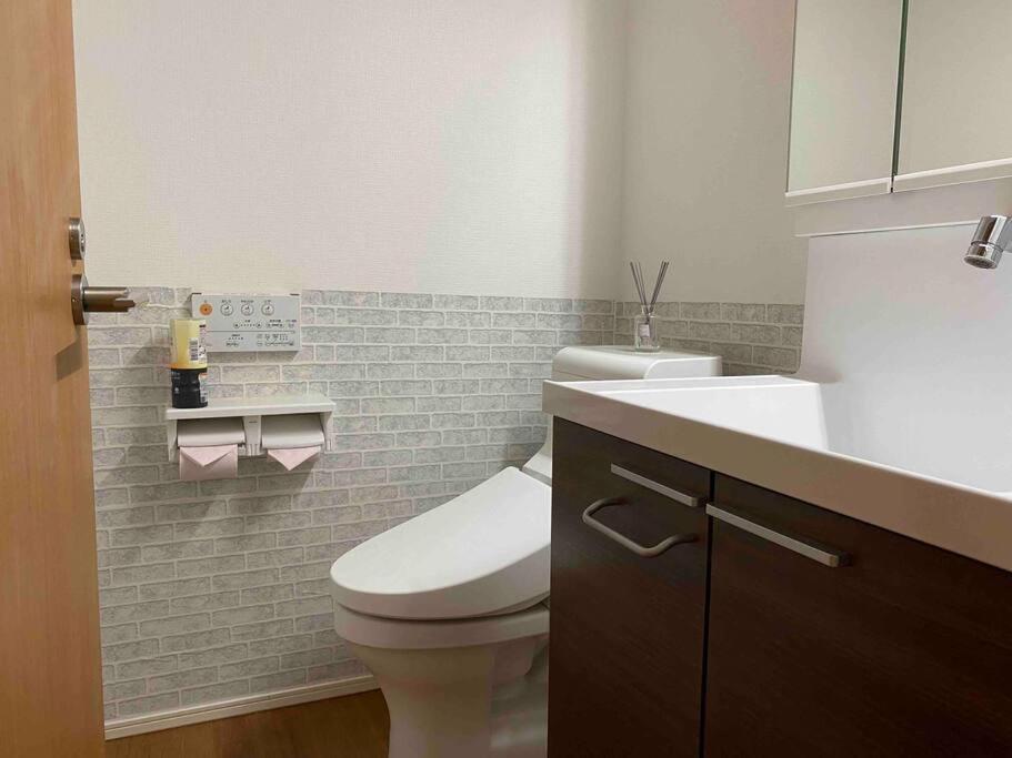 Apartmán 5Ldk3Toilets: 最近の駅6分・スカイツリー電車1分・浅草電車4分・Nrt電車60分 Prefektura Tokio Exteriér fotografie